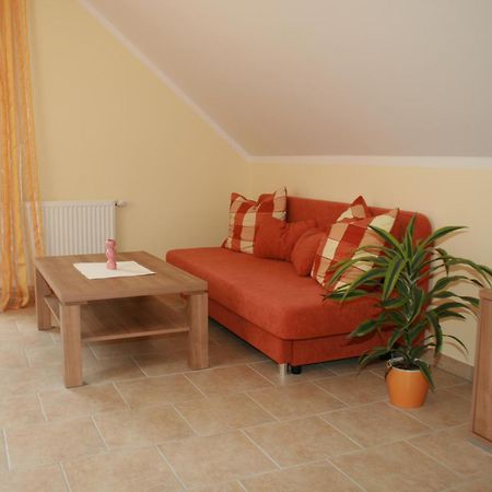 Apartamento Ferienresidenz Am Strom Rostock Exterior foto
