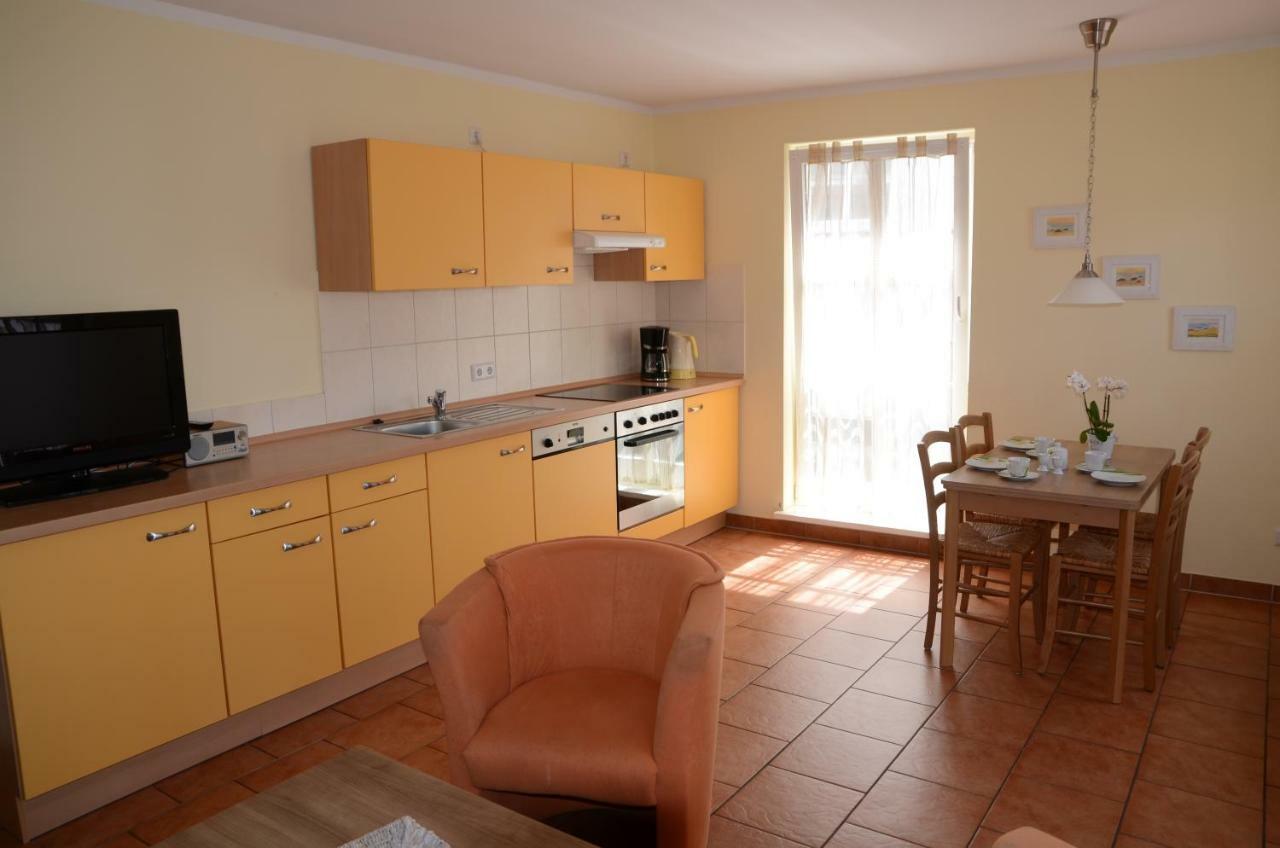 Apartamento Ferienresidenz Am Strom Rostock Exterior foto